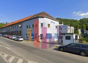 Foto Českobrodská 7